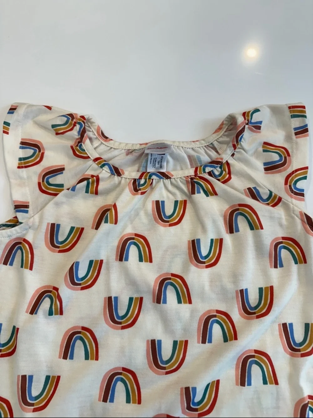 Hanna Andersson Rainbow Print Flutter Sleeve Nightgown - Picture 3 of 4